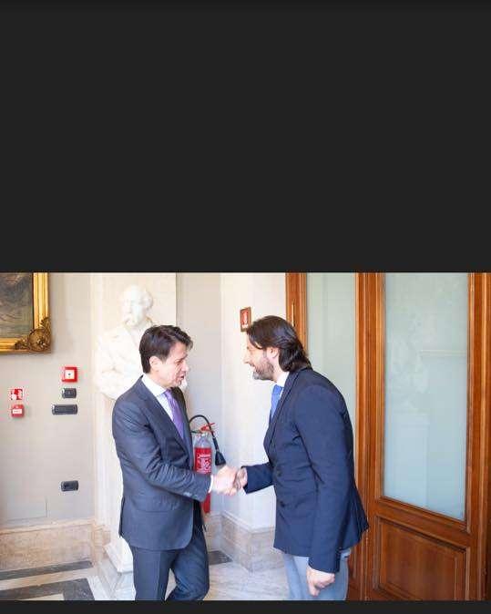 Caiata incontra Conte...