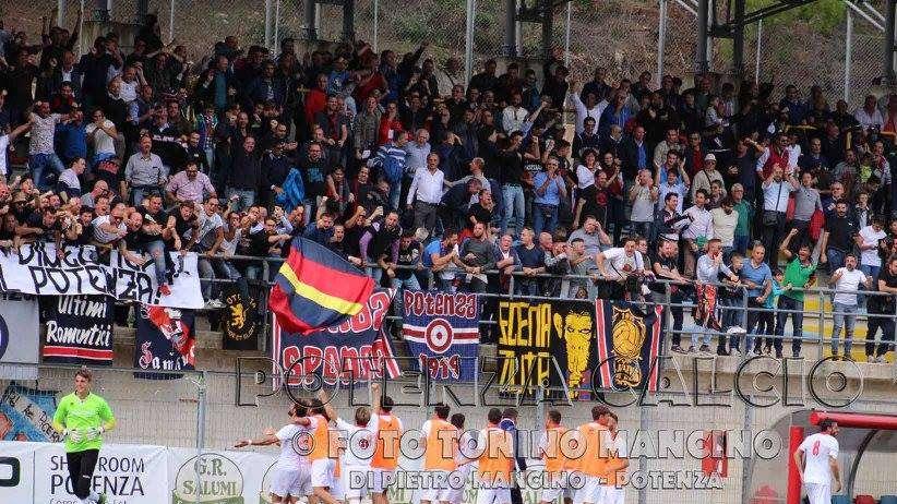 Foto Mancino.