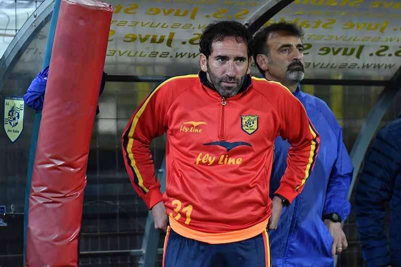 Il Benevento richiama in panchina Fabio Caserta