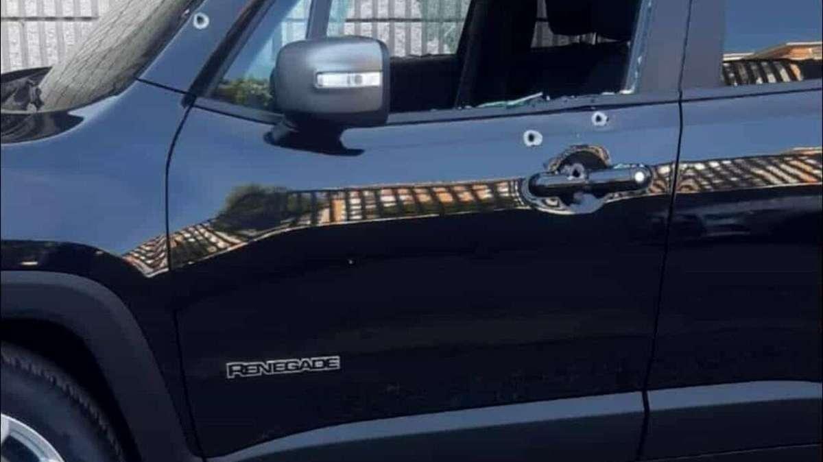 Foggia, colpi d'arma da fuoco contro l'auto del capitano Davide Di Pasquale