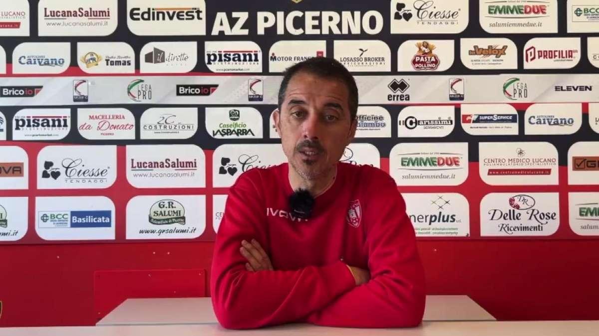 Az Picerno, mister Longo: "Con la Gelbison dobbiamo esaltare le componenti motivazionali che ti spingono ad ottenere il massimo"