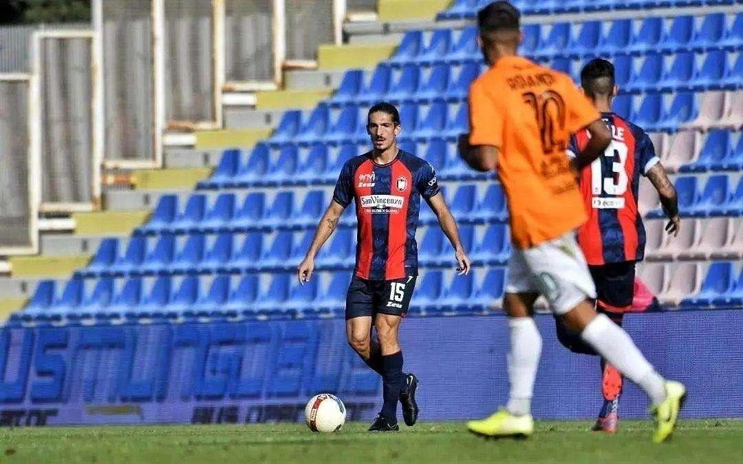 Il Picerno si assicura l'esperto difensore Papini
