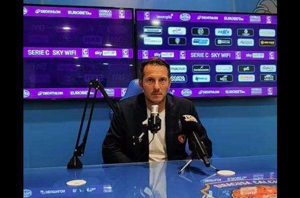 Potenza, mister De Giorgio: "Poca personalità in possesso palla, l'atteggiamento del primo tempo non mi è piaciuto"