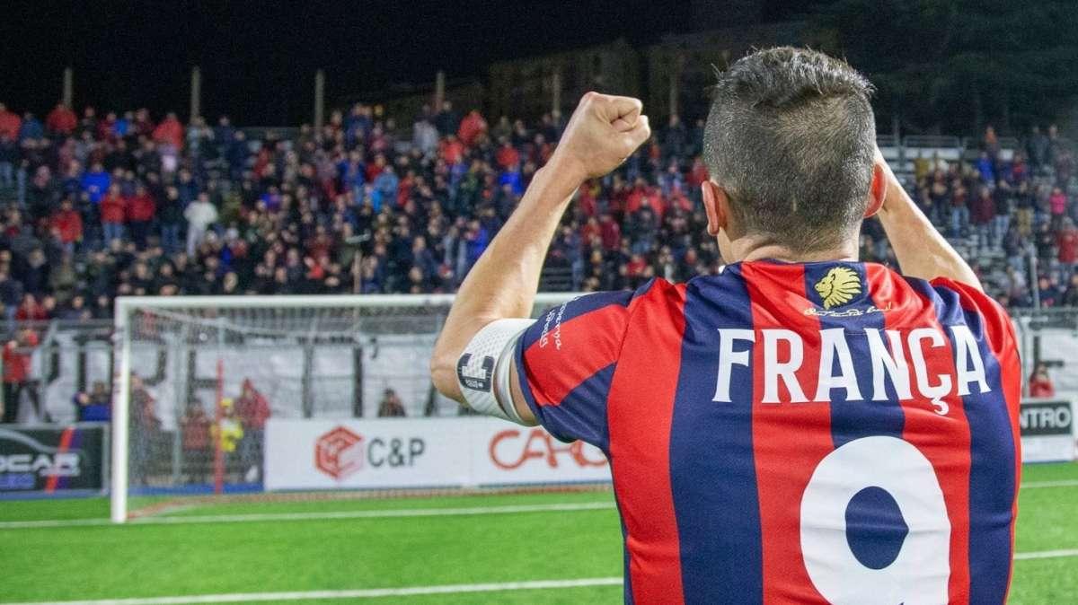 Carlos França: "Siete nel mio cuore"
