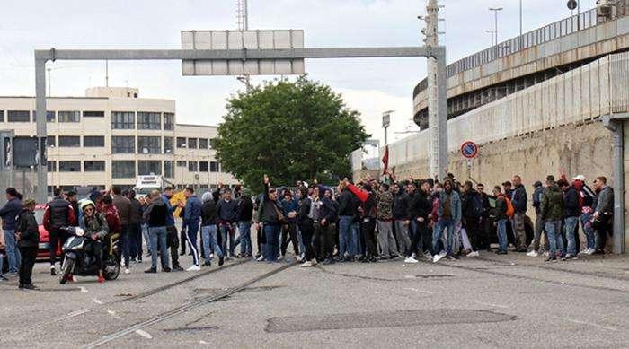 Catania-Reggina, tensione al porto di Reggio: alla fine sono partiti solo 14 tifosi...