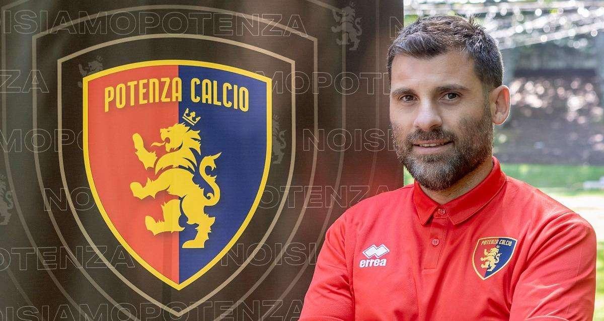L'ex Potenza Antonio Nocerino è il nuovo allenatore del Miami FC