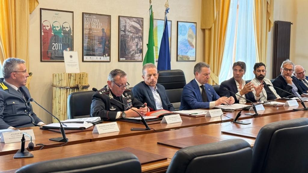Potenza, più controlli e videosorveglianza nel centro storico: il Comitato per la sicurezza rafforza le misure
