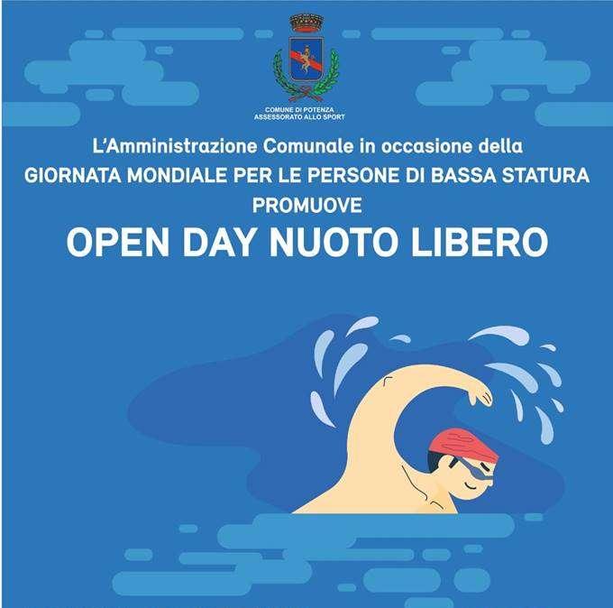 Domenica a Potenza si nuota.