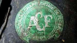  Psg dona 40 milioni al Chapecoense per riformare una nuova squadra...