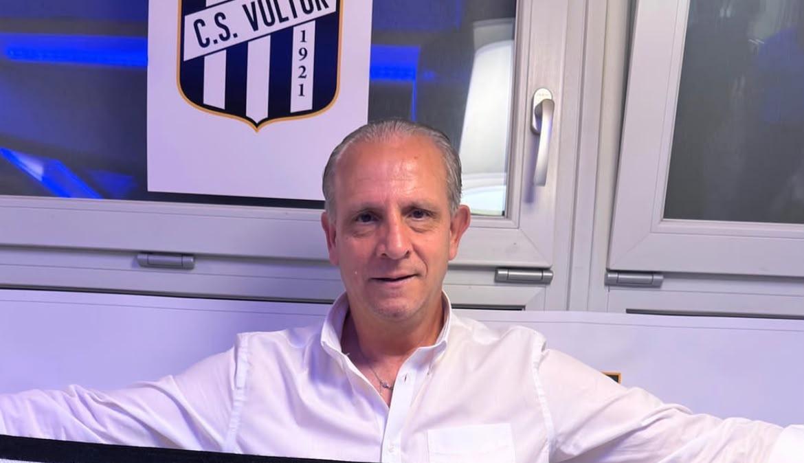 È separazione tra la Vultur e l'ex allenatore del Potenza Sergio La Cava