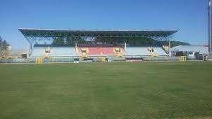 Prima partita stagionale del Potenza su di un campo di erba naturale...
