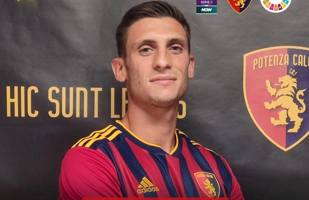 L'ex capitano rossoblù Riggio è un nuovo calciatore del Guidonia Montecelio