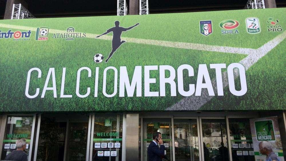 Vicino l'accordo per allungare i contratti dei calciatori fino ad Agosto