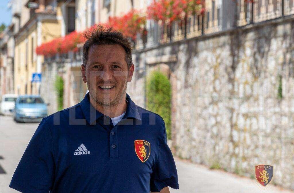 Potenza, mister Pietro De Giorgio riparte dalla Primavera 3 rossoblù