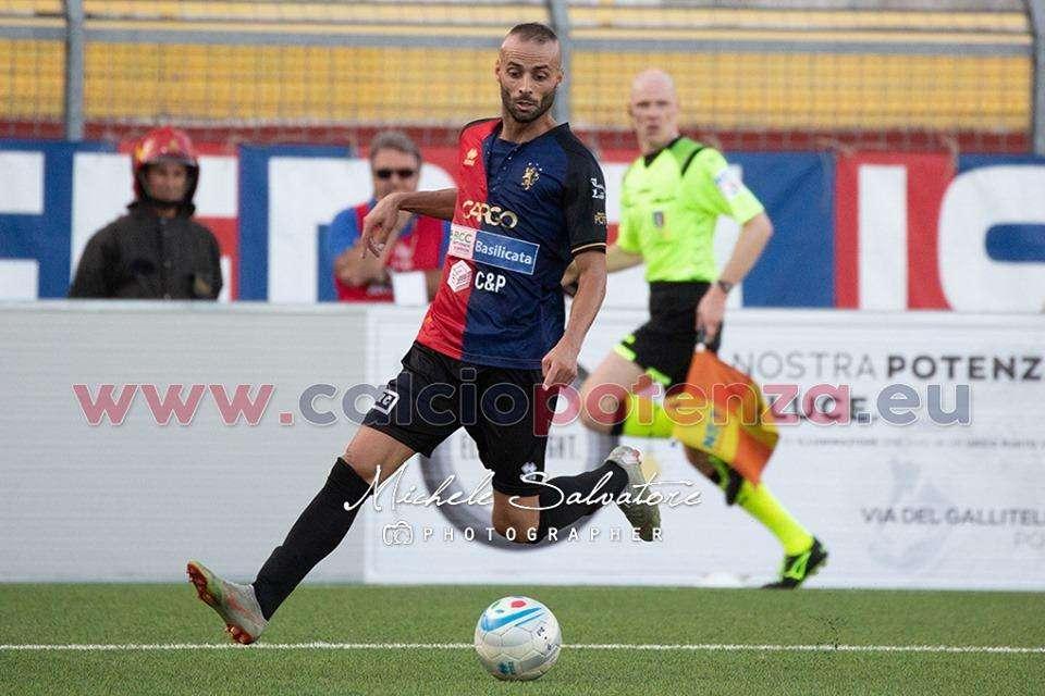 Antonio Isgrò a cuore aperto: "Vi racconto del Potenza di mister Raffaele e del mio futuro"