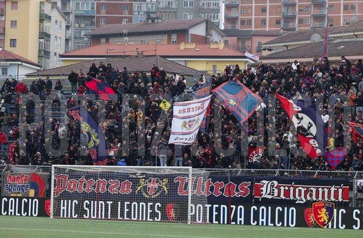 POTENZA-CROTONE 2-2, pareggio con tanto rammarico al Viviani