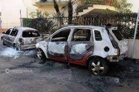 A fuoco l'auto di un calciatore del Gallipoli...