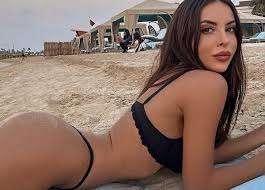 L'ex madrina del Potenza Marialuisa Jacobelli "flirta" con Michele Morrone
