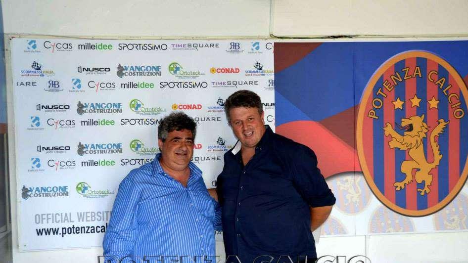Foto Mancino.