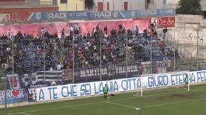 Martina-Lecce: scontri tra tifosi Quattro contusi e auto danneggiate.