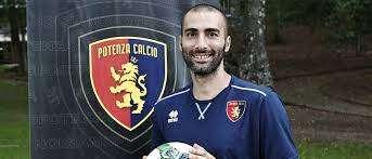 Potenza, con il difensore Legittimo che si fa?