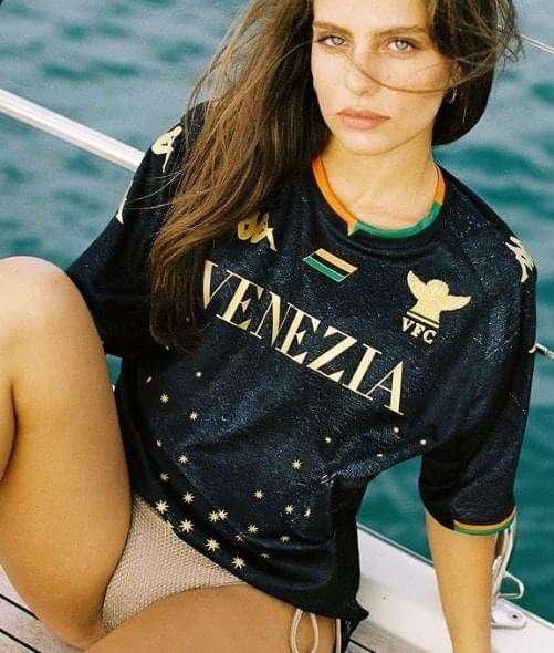 Una nuova "bella" maglia per il Venezia