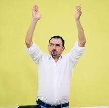 Carlomagno ha rotto gli indugi ed è entrato nel gruppo dei "potentini" ma a breve altri potrebbero seguirlo a ruota