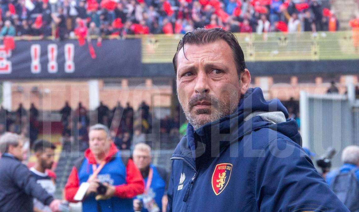 Il Potenza e mister Raffaele sembrano essere sempre più lontani