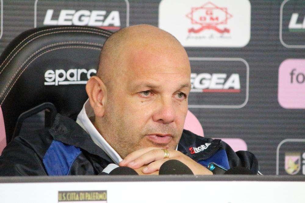 Il Teramo esonera mister Tedino