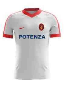 Partita la caccia alla "limited edition": solo 30 maglie a disposizione.