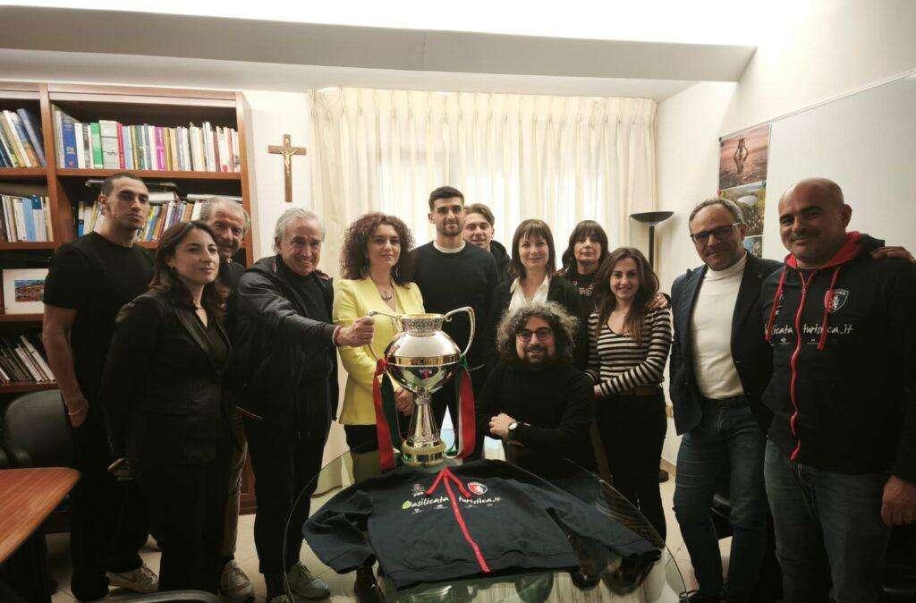 Potenza Calcio in visita con la Coppa Italia all'APT di Basillicata