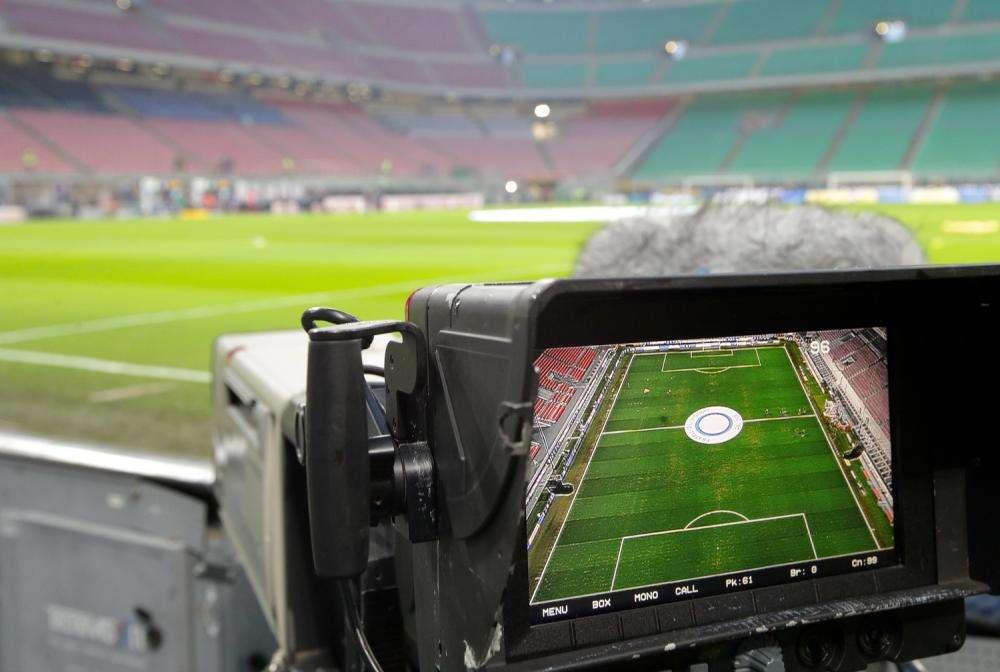 Tv pirata, maxi operazione europea: coinvolti 5 milioni di utenti "illegali"...