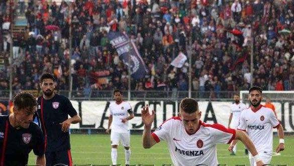 Foto Mancino.