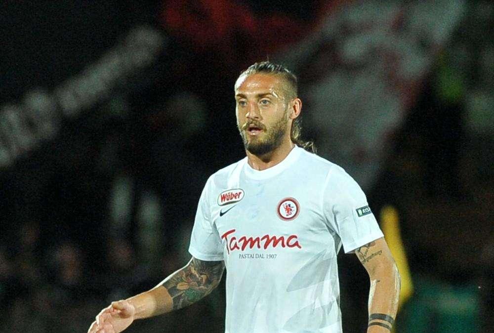 Denis Tonucci difensore Juve Stabia: "Andiamo a Potenza per fare punti"