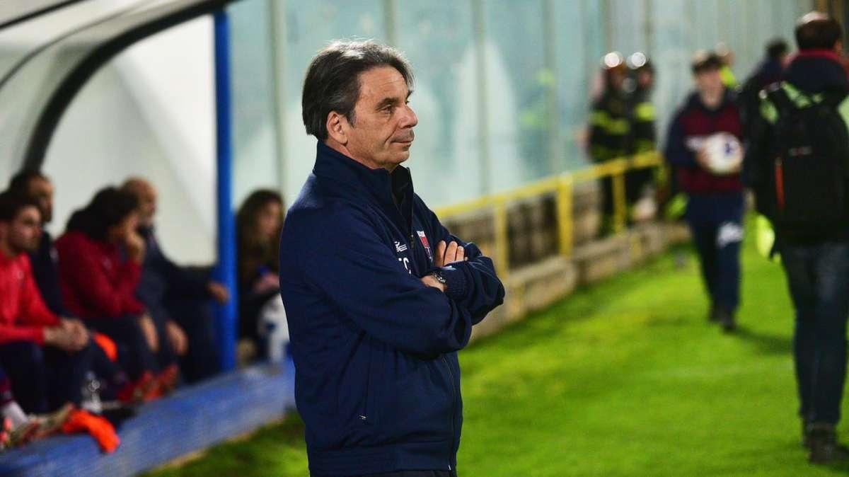GIÙ LE MANI DA CAPUANO!