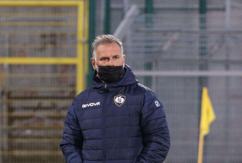 Mister Modica lascia e la Cavese accetta le dimissioni