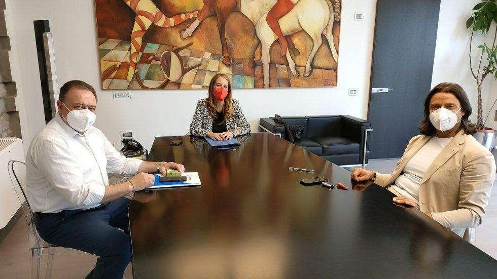 Un notaio donna nel pomeriggio ha ufficializzato l'entrata nel Potenza dell'associazione "Potenza 1919"