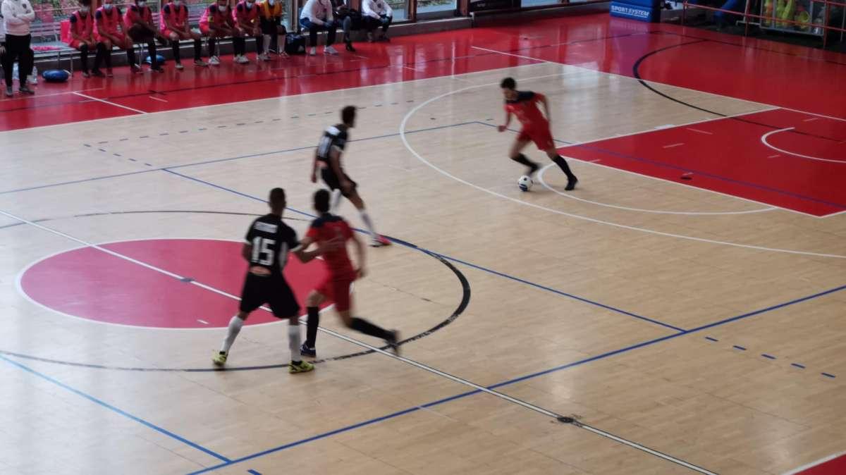 Futsal. Serie B, prima trasferta per il Potenza C5 