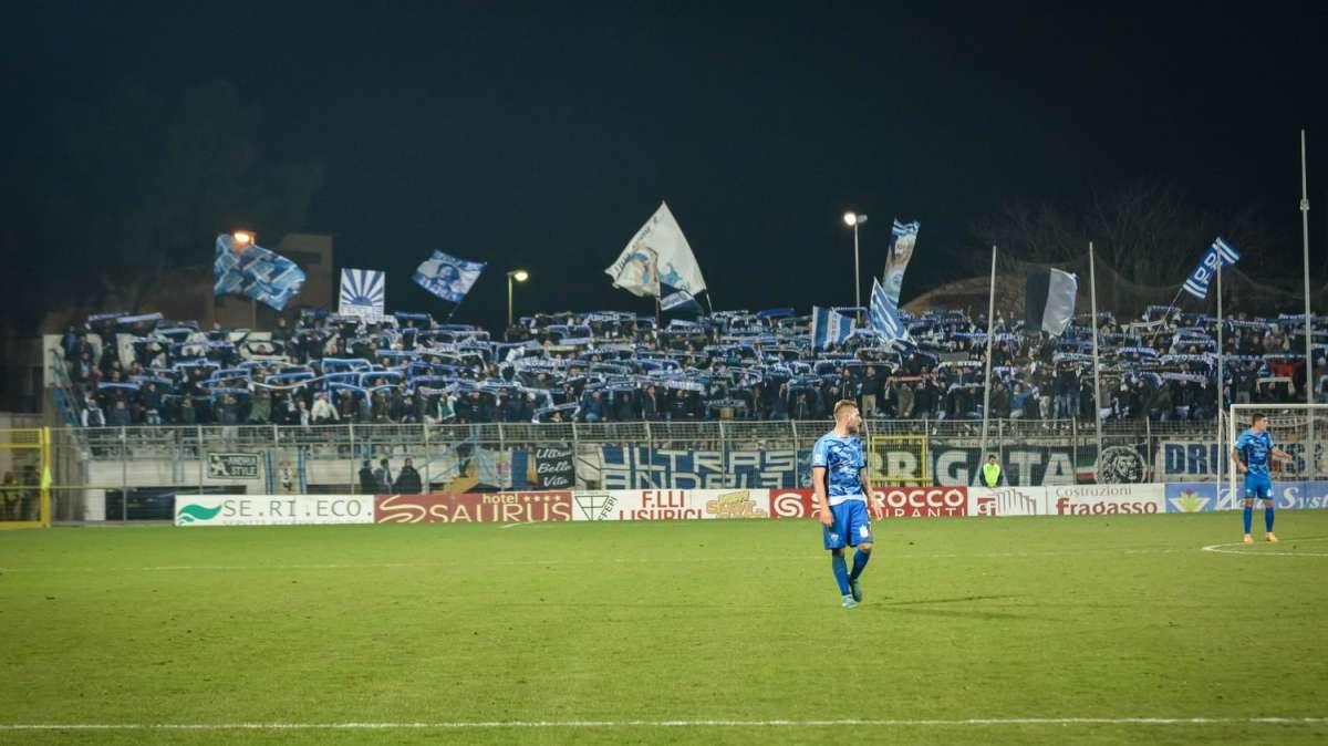 La Fidelis Andria fa suo il derby con il Monopoli e torna a sperare nei play-out