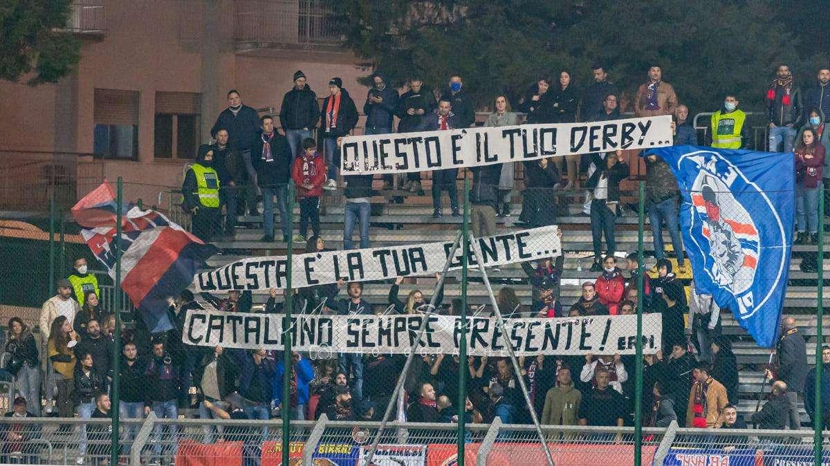 I tifosi del Picerno al "Viviani" hanno ricordato Tonio Catalano