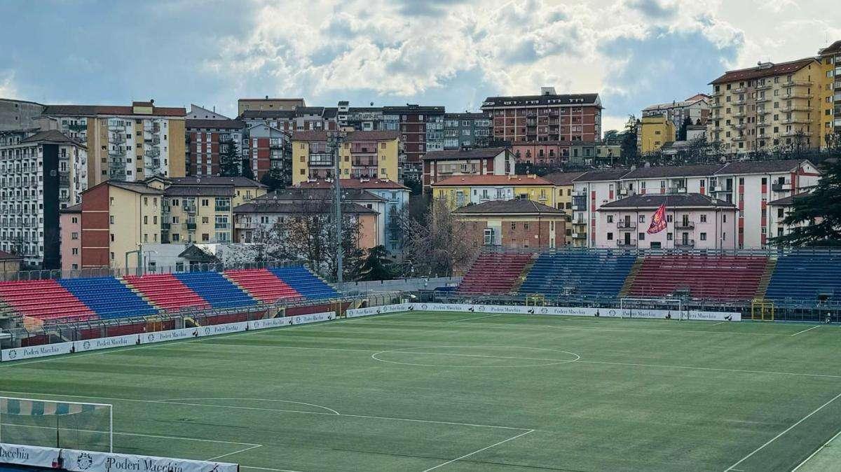Potenza-Cavese, divieto di vendita dei tagliandi ai residenti nella provincia di Salerno