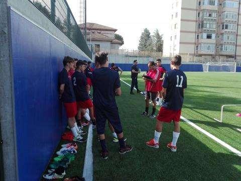 La Juniores rossoblu asfalta il Fortuna Potentia in amichevole.