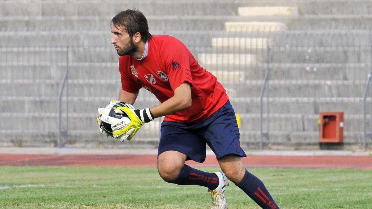 L'ex portiere rosso-blù Rino Iuliano a cuore aperto: "Con mister Arleo il Potenza è in buone mani e si salverà"