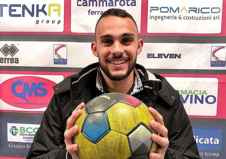 Gigi Cuppone: "Spero di poter salvare il Potenza con le mie reti perchè il pubblico rosso-blù merita tanto"