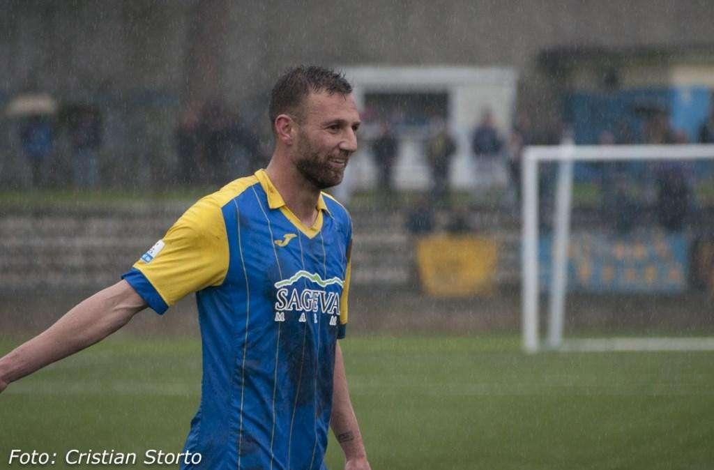 Berti blinda Murolo: "E' un calciatore della Carrarese, nessuna chiamata dal Potenza".