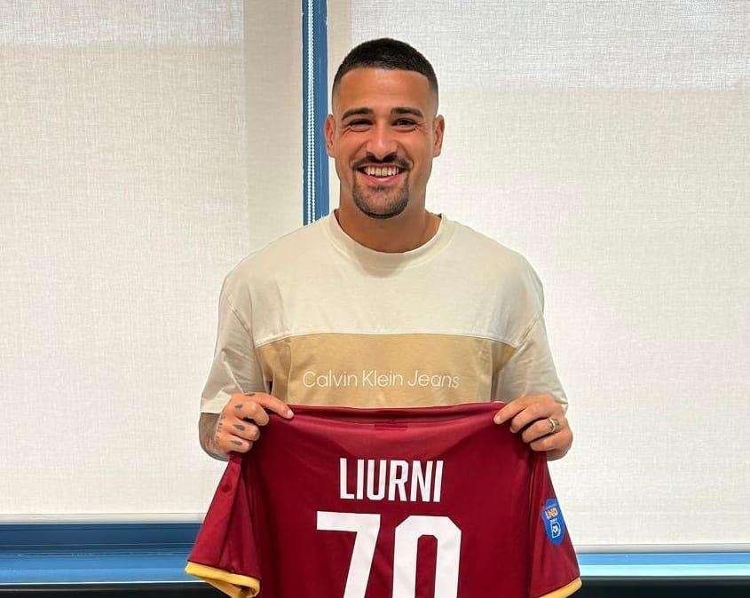 Serie D Girone G, la Sarnese di Mister Agovino si rinforza con l'ex attaccante del Lavello Liurni