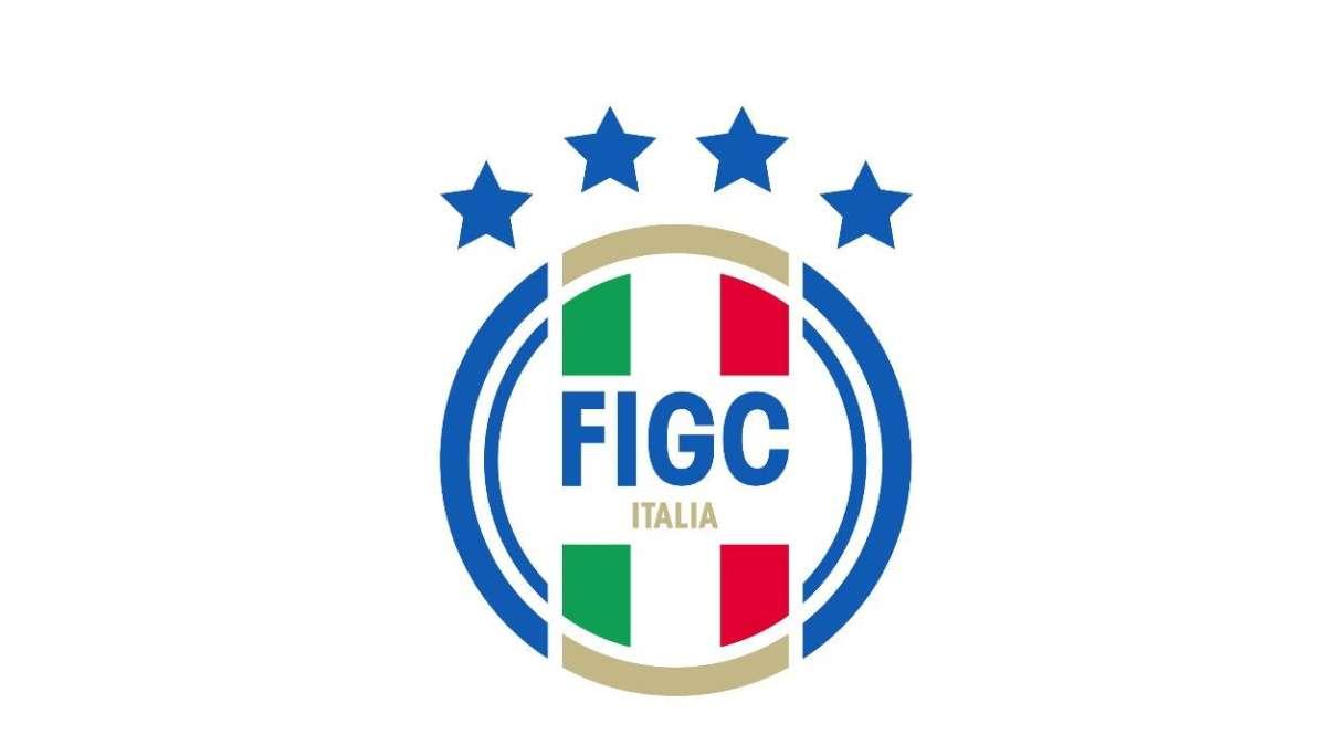 Decaduti dal tesseramento i calciatori di Taranto e Turris