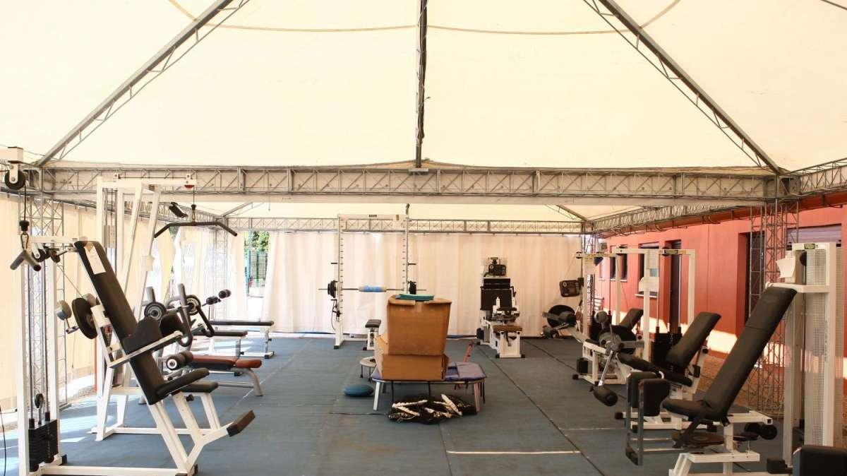 Coronavirus, si studia la riapertura di palestre e piscine: regole e protocolli chiesti dal CTS
