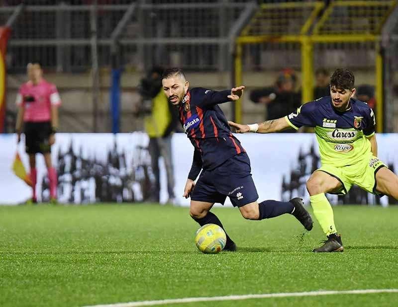 Nicola Strambelli incita Pietro Cianci: "Spero sia lui a realizzare il goal promozione del Bari per la Serie B"