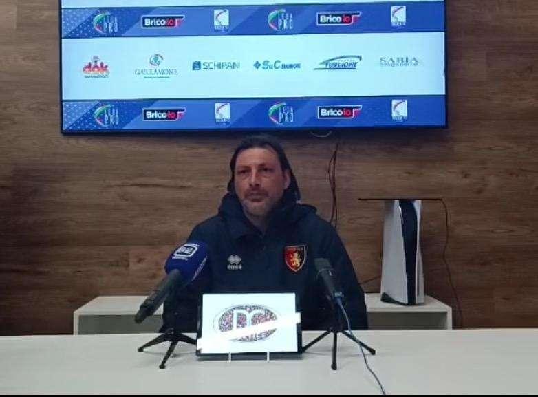 Potenza mister Raffaele: "Pareggiare così è un peccato mortale perché in questo momento i punti valgono più di tutto"
